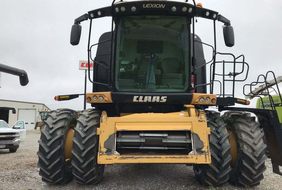 CLAAS LEXION 750 main